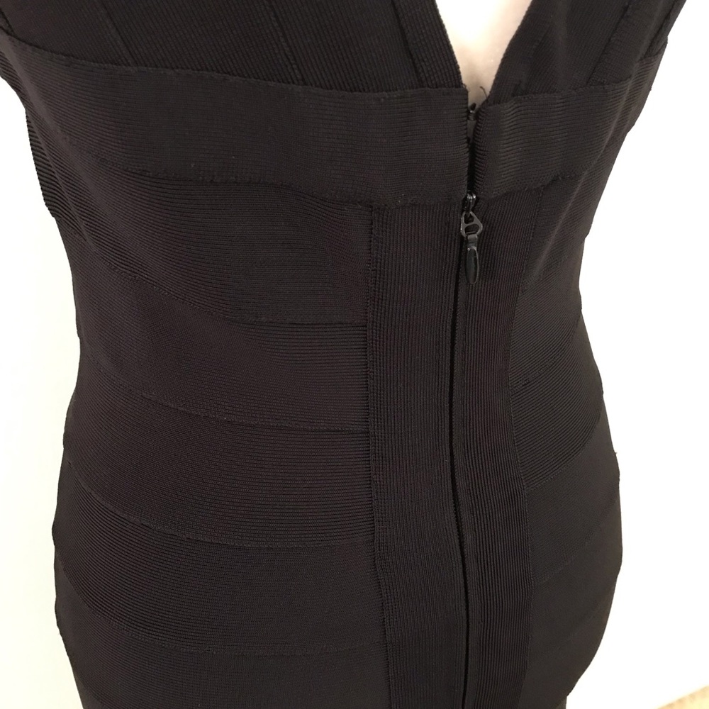 Herve Lager Black Bodycon V Neck Dress, Size Large - Picture 3 of 16